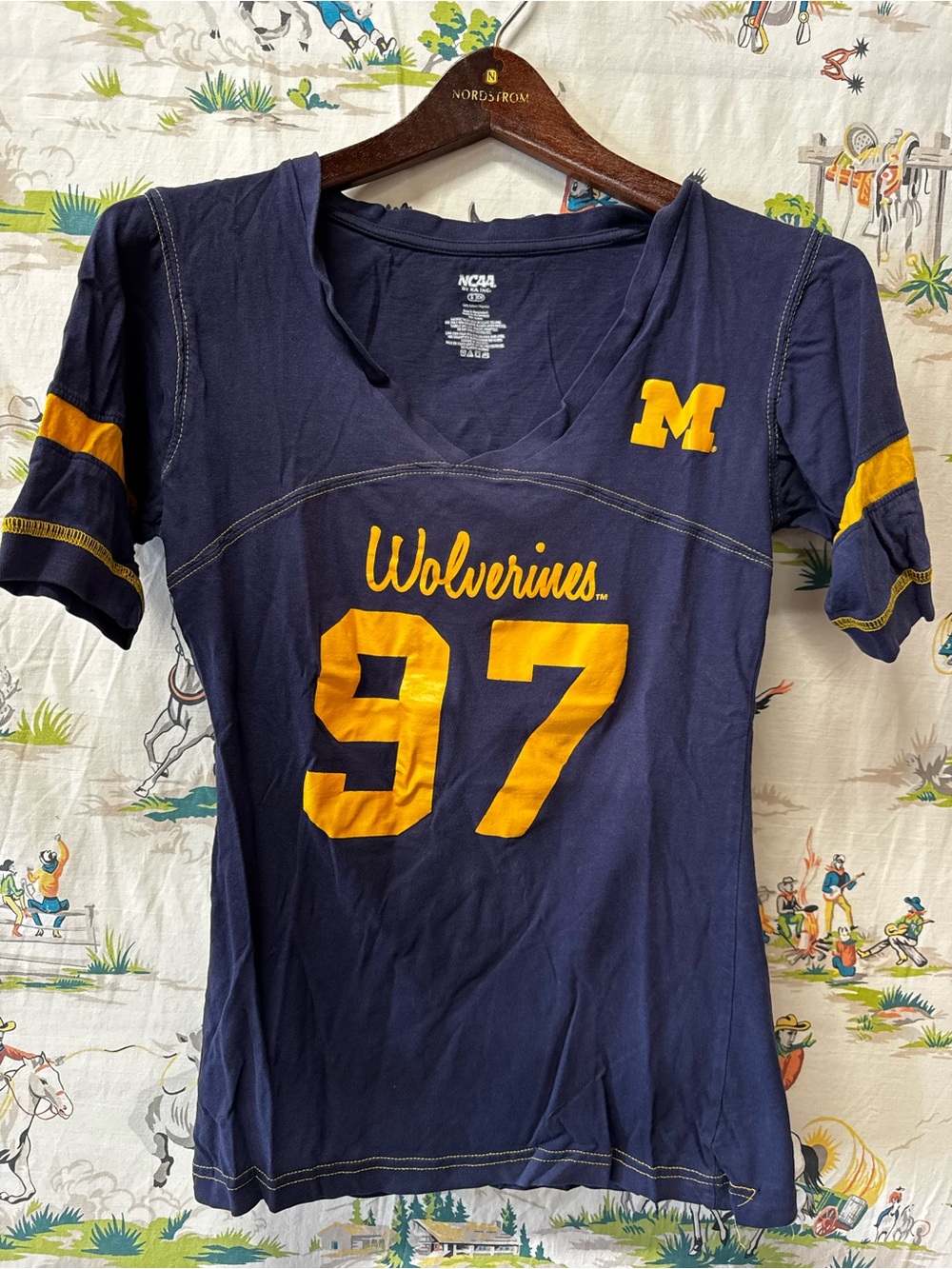 Michigan Wolverines Navy & Yellow V-Neck Women's Top size small